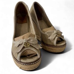 Tory Burch Beige Canvas Wedge Espadrille Shoes – Size 7B